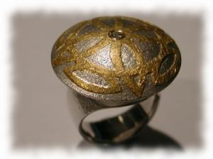 Ring, mit Feingoldbeschwei�ung